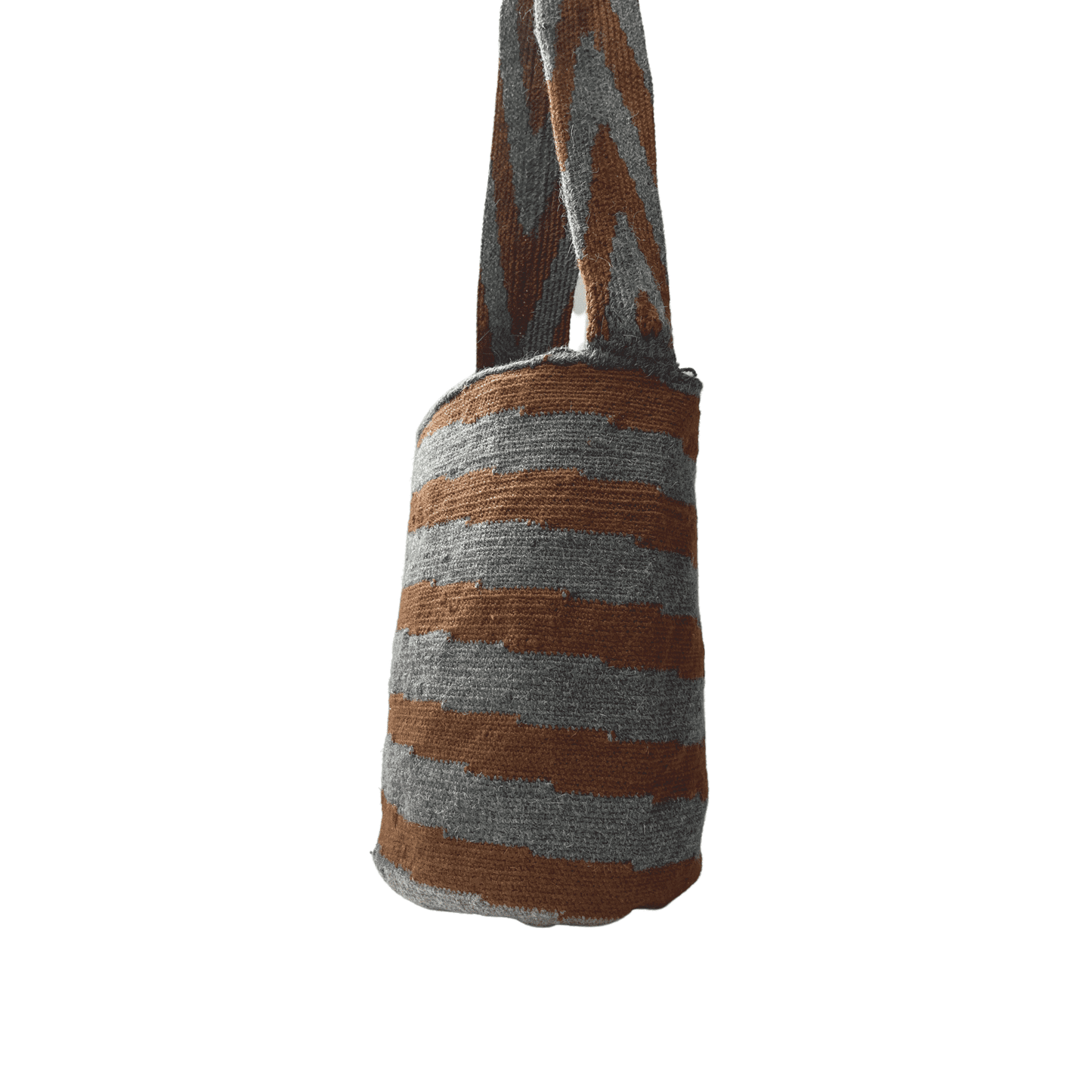 Mochila arhuaca original tamaño grande diseño caracol en cafe y gris