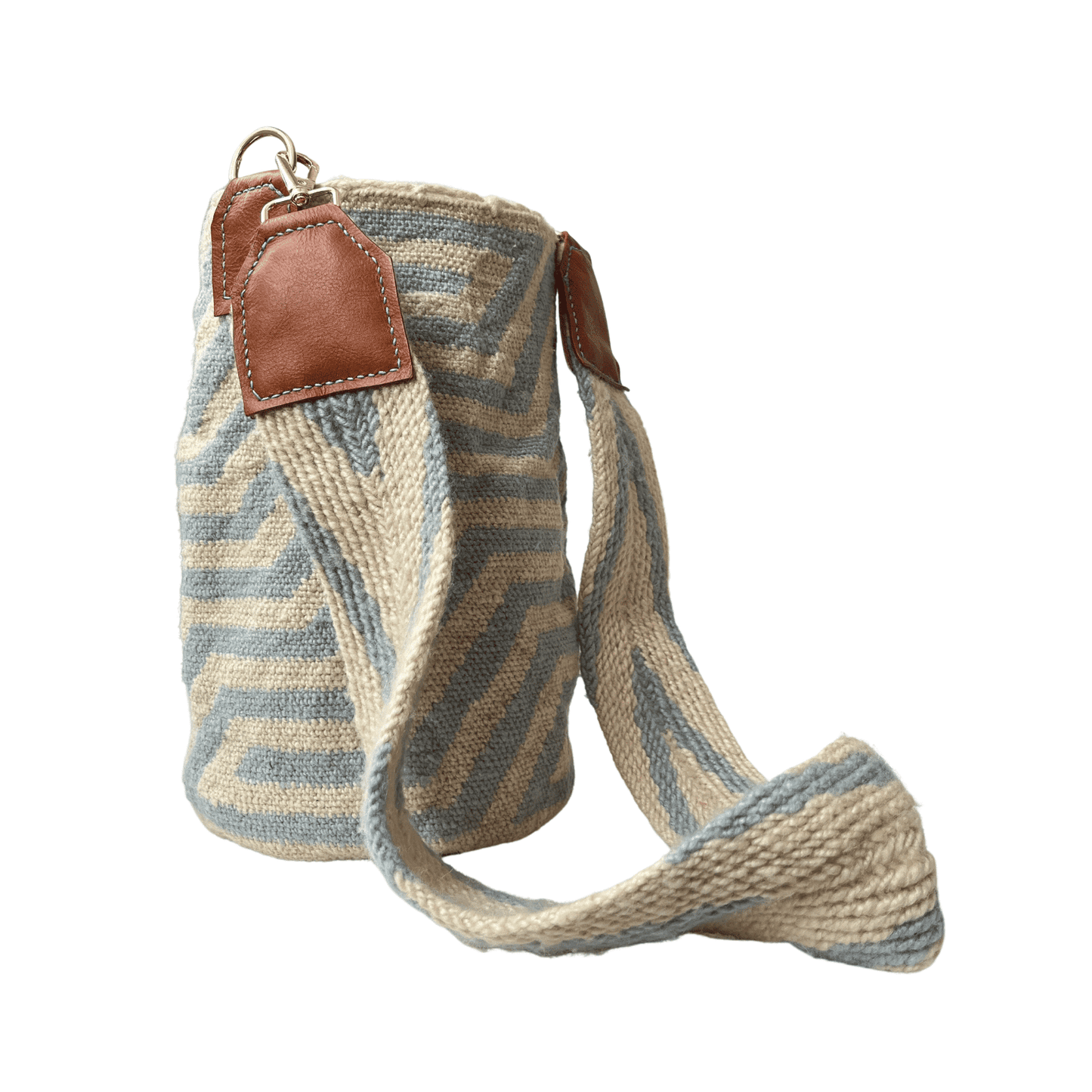 Mochila arhuaca diseño pensamiento de la mujer en color azul claro