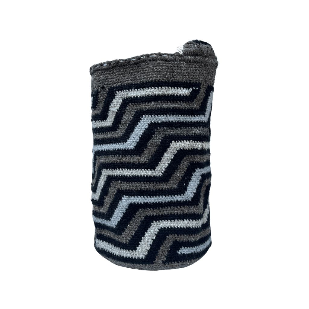 mochila arhuaca pensamiento de mujer gris, negro, azul claro, beige