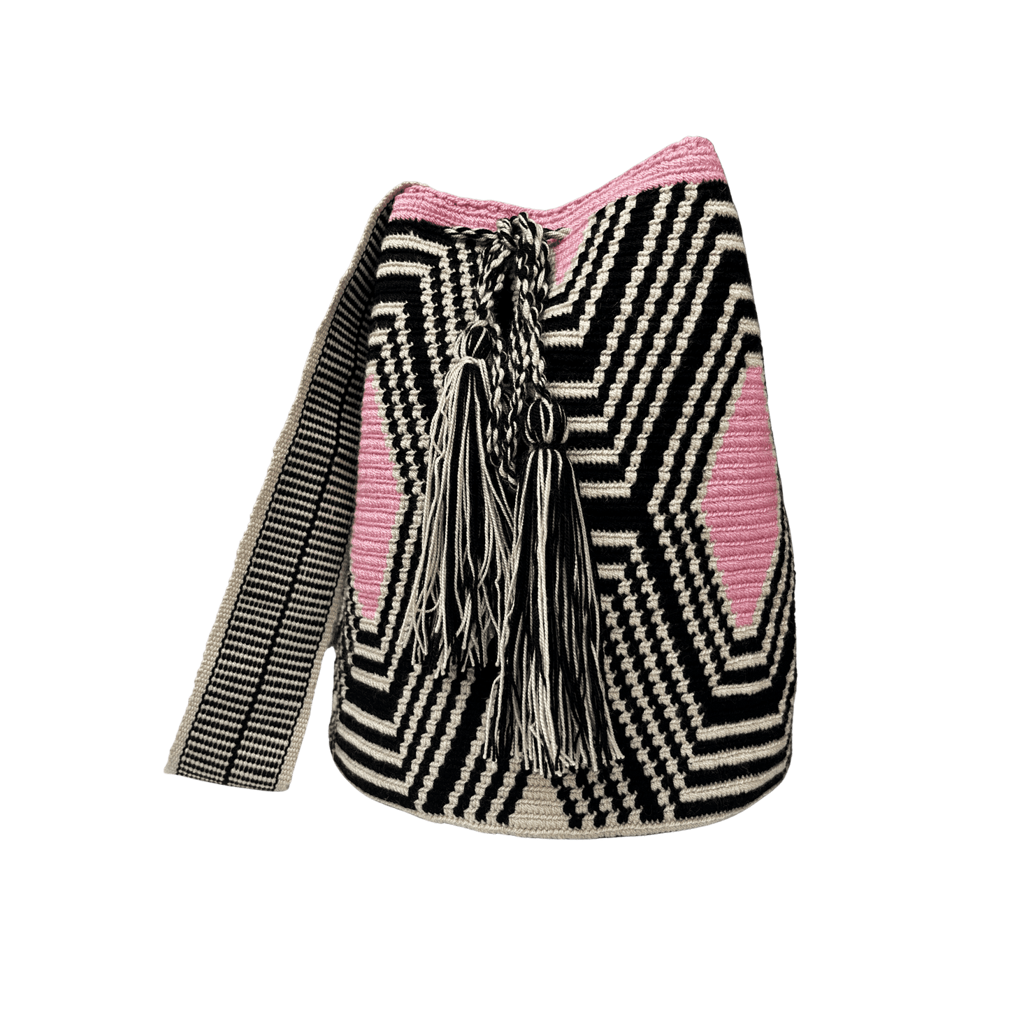 Mochila wayuu tejida a una hebra en colombia. Colores negro y rosado